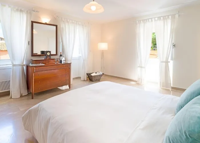 Diamantina Villa *